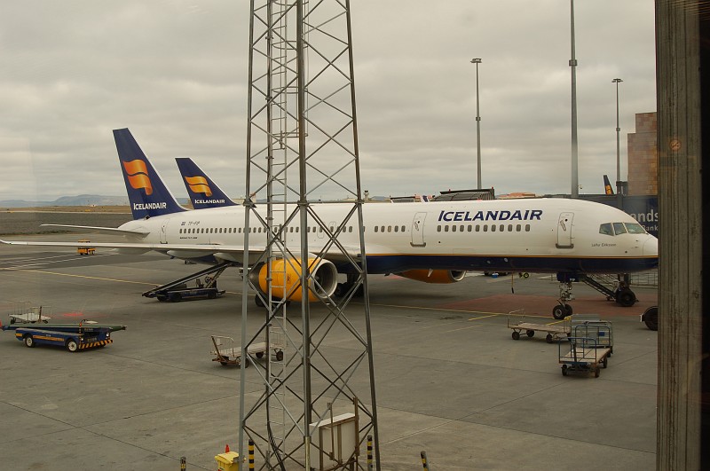 011_Iceland_Airport