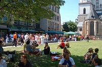  The lawn behind the church is a popular spot.