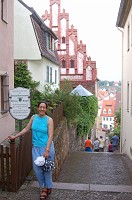  On the way back down into town from the cathedral and castle.