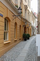  A little alley way to yet another entrace to the hotel.  The door there on the left is the entrance to the front desk.